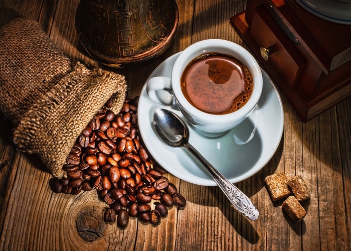 Cà phê có thể giúp tăng huyết áp ở người huyết áp thấp